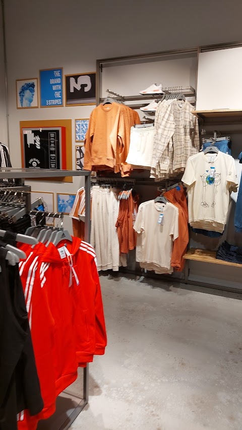 adidas Store FIRENZE