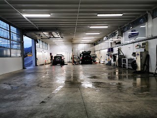 TOP CAR GARAGE-AUTOLAVAGGIO A MANO A CASALECCHIO DI RENO