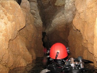 Grotta Giusti Diving