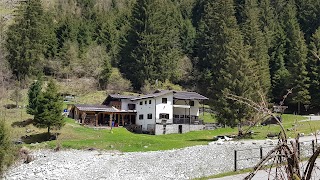 Rifugio alla Cascata