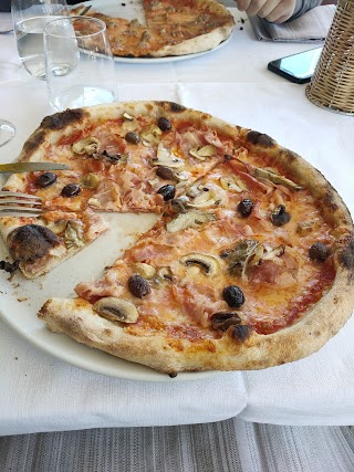 Ristorante Pizzeria Al Ponte