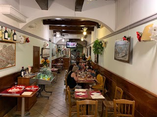 La Pizzeria