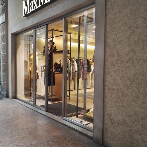 Max Mara