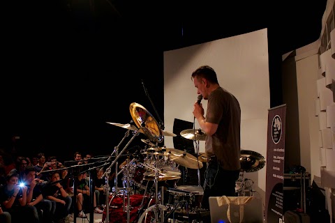 Corso di batteria con Enzo Augello @ Accademia Musicale Floridiana
