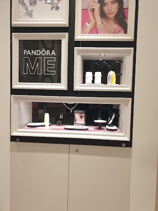 Pandora Concept Store Albignasego