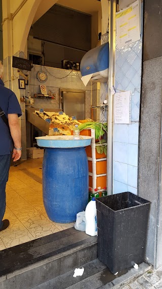 Pescheria Del Viale Di Ernesto Sorrentino