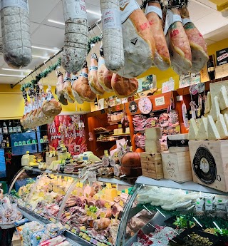 Pregiata salumeria di Palazzolo Paola