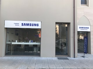 SAMSUNG CUSTOMER SERVICE | Pisa