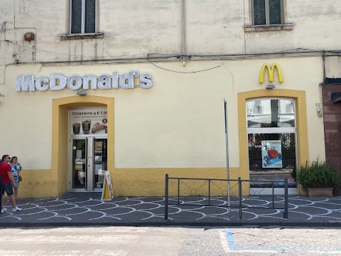 McDonald's Pompei Via Roma