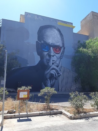 Murale dedicato a Ennio Morricone