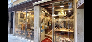 Antiquariato Rachtian Houshang Venice Shop