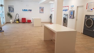 Lavanderia Self-Service Lavapiù Sondalo