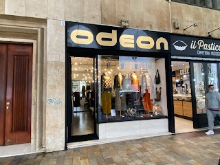 Odeon Negozio Abbigliamento - Scarpe - Borse - Donna