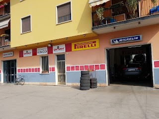 PNEUMATICI RINCO SNC - Driver Center Pirelli
