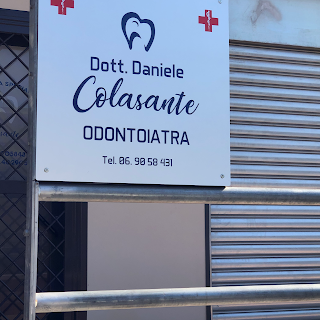 Dott.Daniele Colasante Studio Dentistico