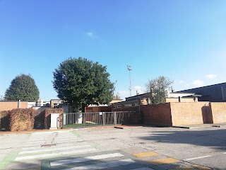 Scuola Primaria C.Battisti Di Campretto