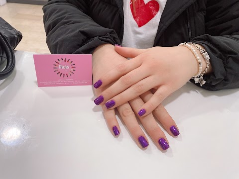 Gioia Nails