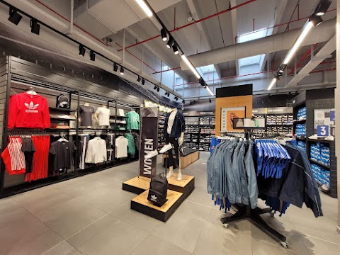 adidas Outlet Store Settimo Torinese