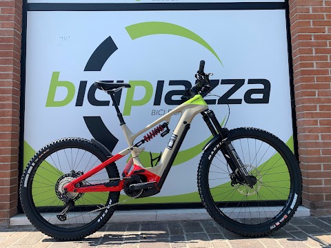 Bici Piazza - Vendita e Assistenza di Biciclette e Accessori - Nolleggio E-Bike