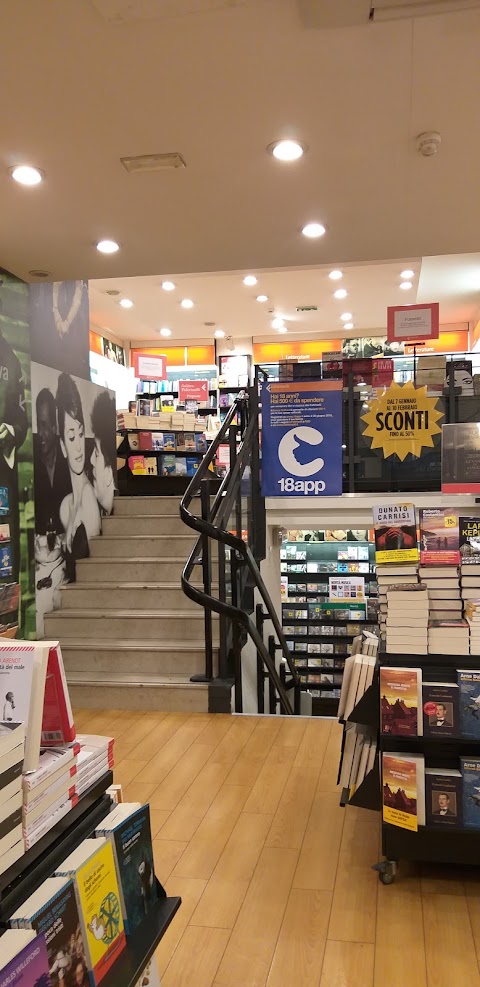 laFeltrinelli Libri e Musica