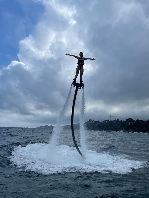 Water Sports Liguria | Noleggio Moto d'acqua e Flyboard in Liguria