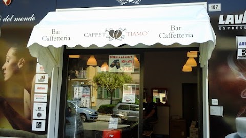 “Caffèttiamo Store” Caltagirone, Cialde Capsule, Macchine Caffè, Panettoni Colombe Uova di Pasqua, Amari Vini, Boccioni Acqua
