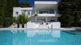 Easy to Rent - Luxury Retreats