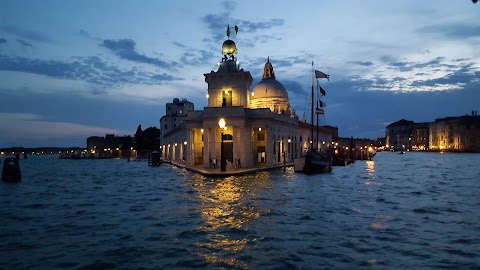 Pontile Delta Tour