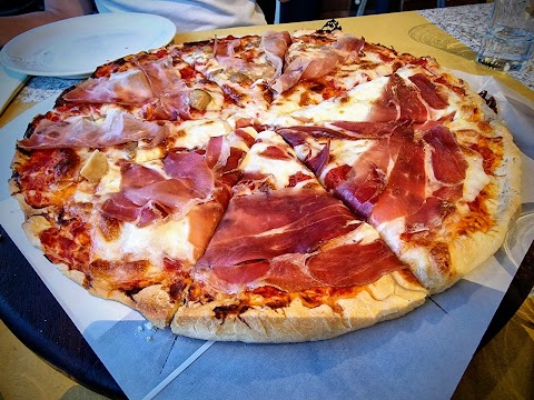 Pizzeria Pecci