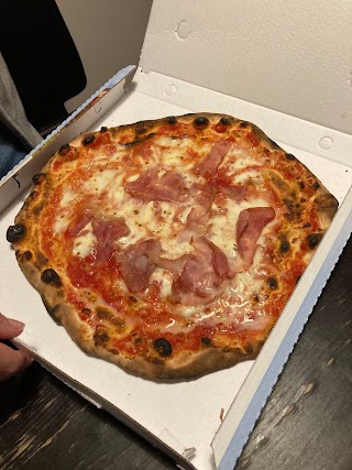 Mister Pizza...da asporto..servizio a domicilio