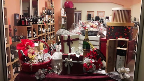 Cantine Giubertoni - wine shop Bagnolo San Vito