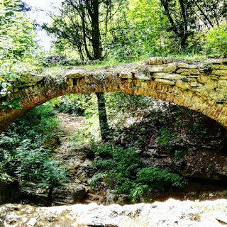 Ponte alle Volpi sul Torrente Zambra