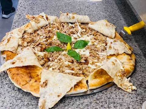 Istanbul Kebab e Pizza