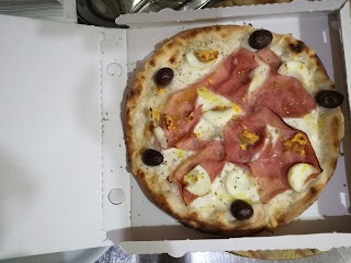 Pizzeria Panineria Tricche E Ballacche