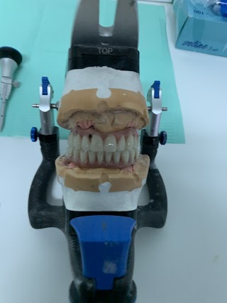 Studio dentistico Dott Giuseppe D’AMATO