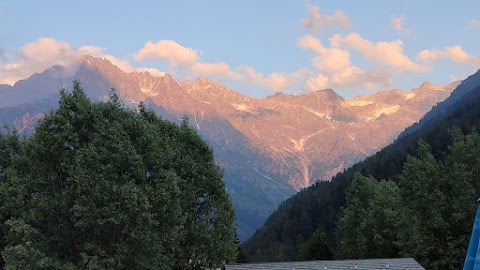 Appartamenti Vacanze GRAYNITE ADAMELLO PEAK