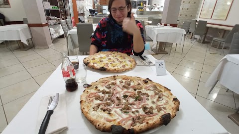 Pizzeria La Pergola