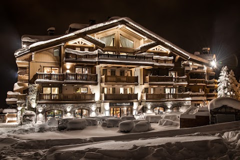 Alpine Residences - Manali Lodge