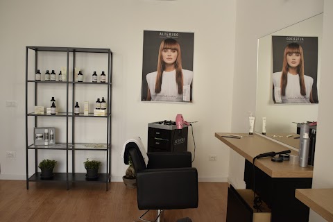 Lorena Cassarà Hair Salon