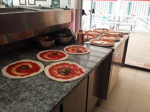 Pizzeria Addo Cardinal Via Raffaello 70