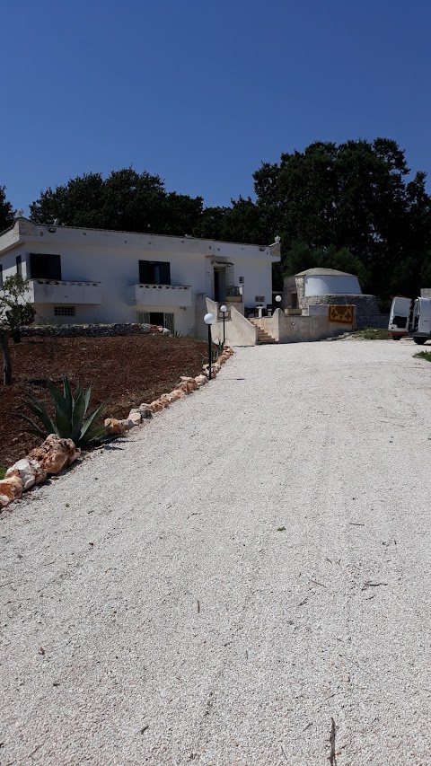 TRULLI CERVAROLO- www.trullicervarolo.com