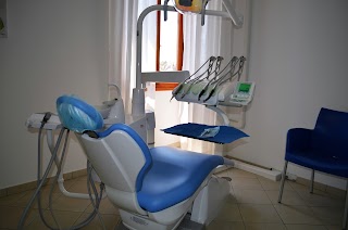 Studio dentistico dott.ri R. Gentili - F. Infelise