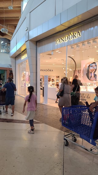 Pandora Store