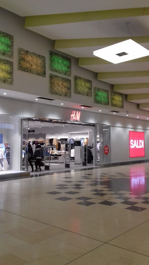 H&M