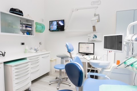 Dott. Antonio Terlizzi - Studio Dentistico