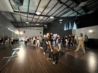 Move Academy