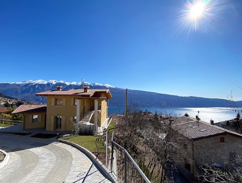 La terrazza sul lago