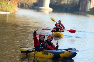 FreeFlow Kayak School & River Adventures