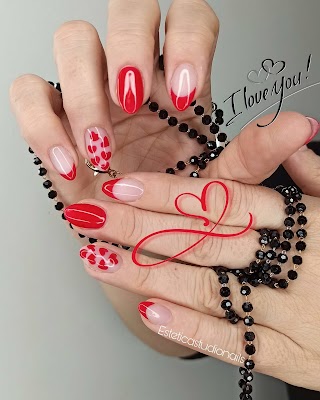 Studio Nails by Luzia