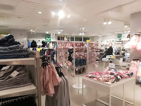 H&M